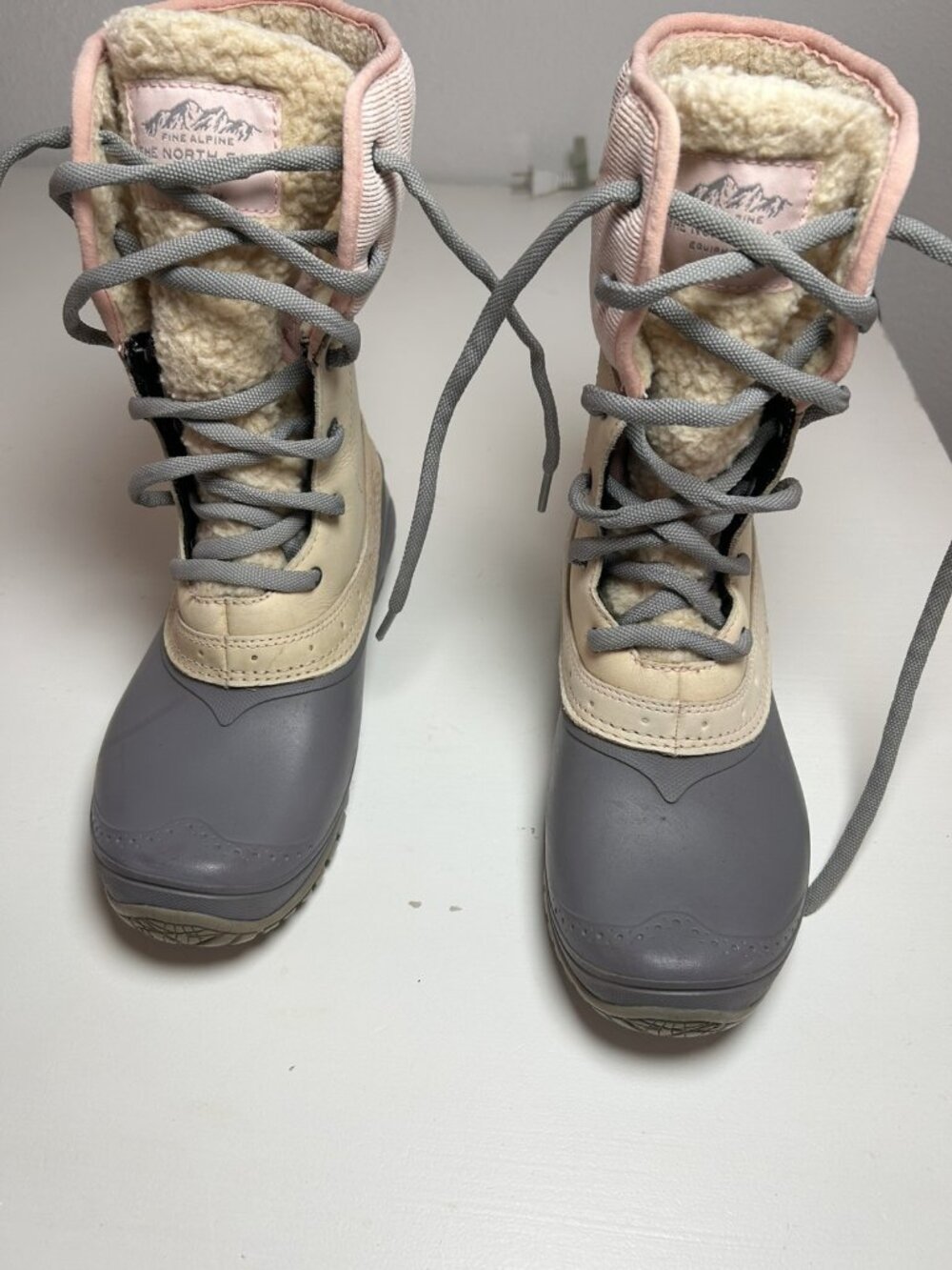 The‎ North Face Shellista II Mid Womens Phantom Boots Size 6.5 Grey Waterproof